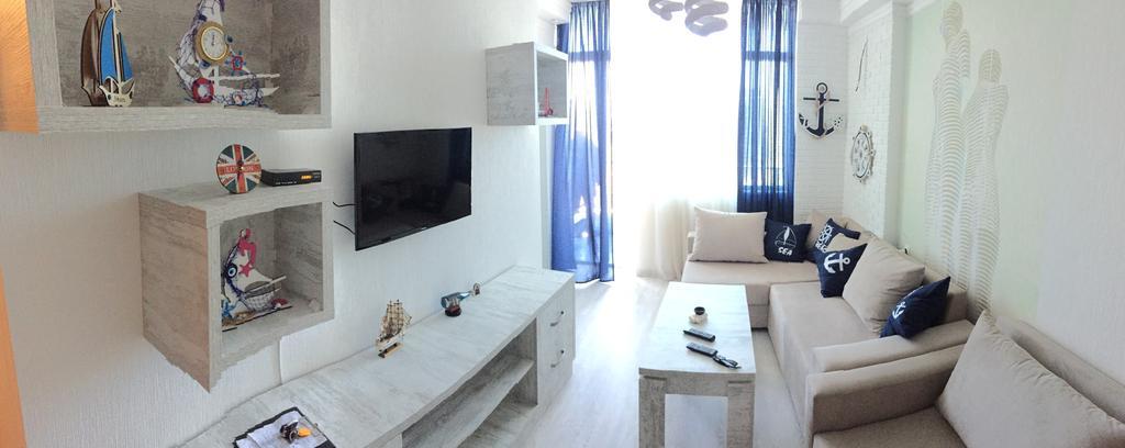 Stars Apartment Batoumi Extérieur photo