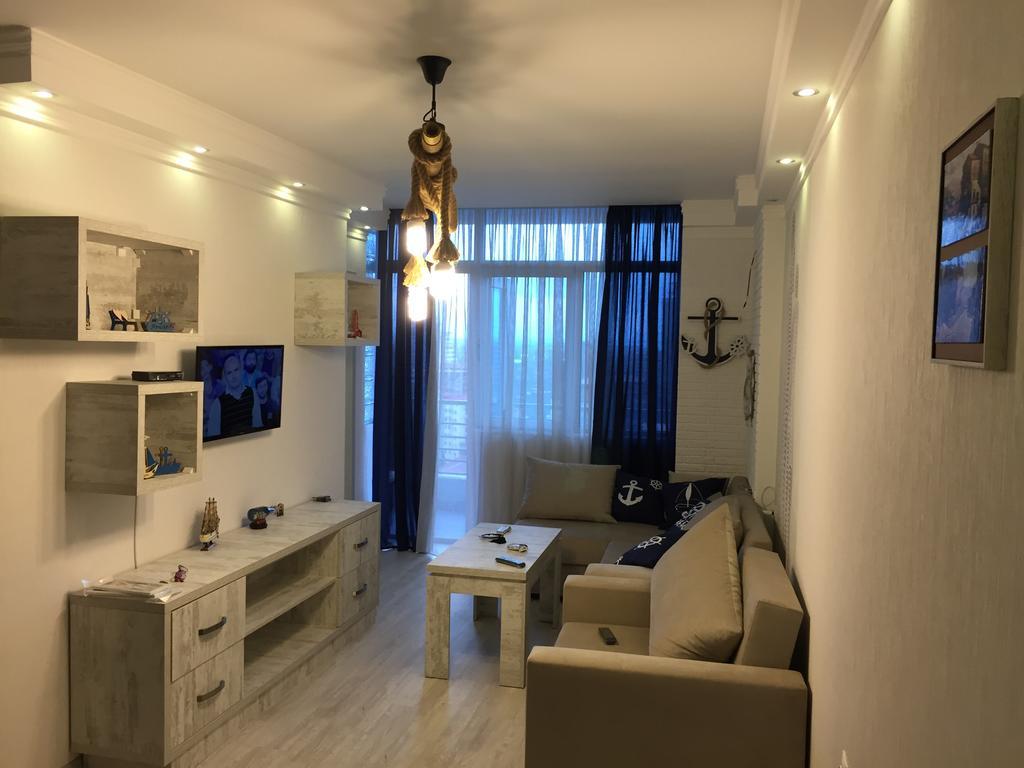 Stars Apartment Batoumi Extérieur photo
