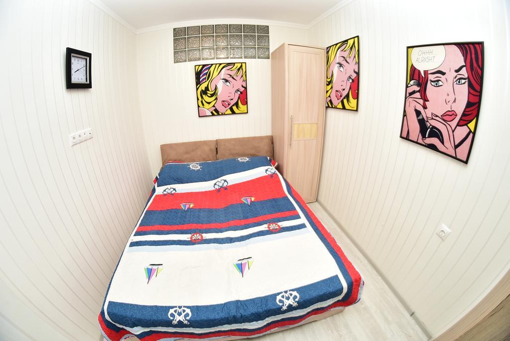 Stars Apartment Batoumi Extérieur photo